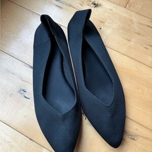 MIA fly knit pointed black flats